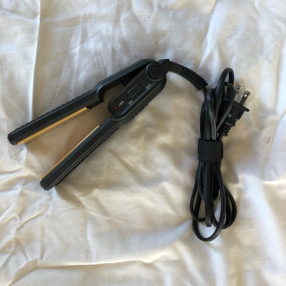 Chi Travel Size 3/4” Mini Hair Straightener